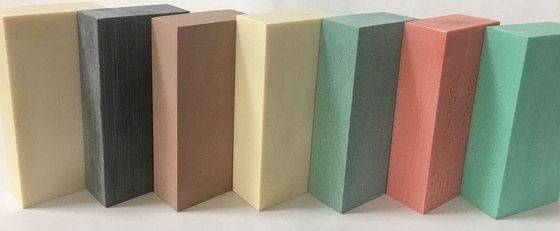 Polyurethan-Werkzeugausstattungs-Brett der Oliven-1.40g/Cm3 für die maschinelle Bearbeitung des konkaven konvexen Modells And Fixture